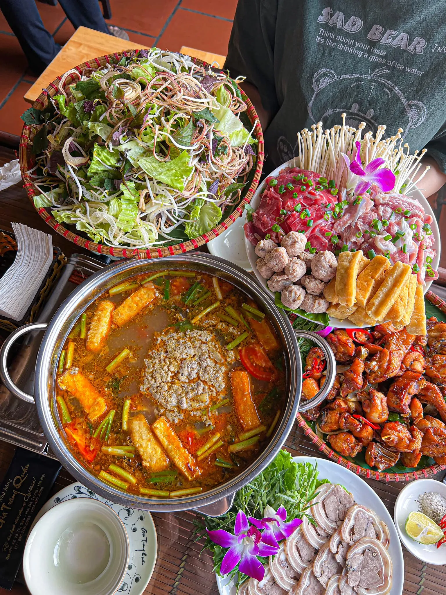Lẩu riêu cua tại Gia Trang Quán