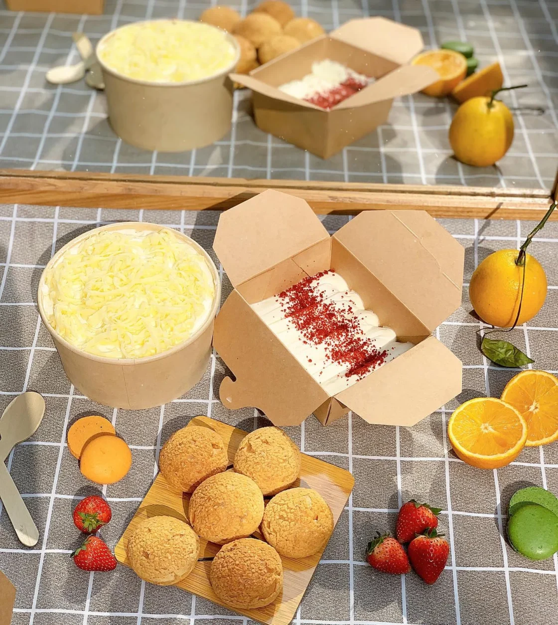 Bánh su kem Hà Nội