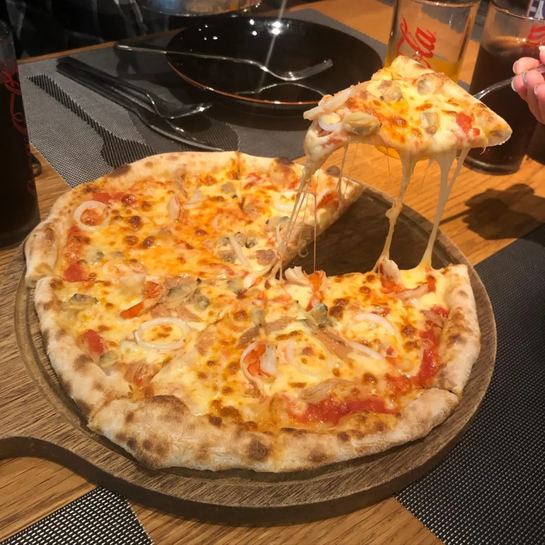pizza Hai Bà Trưng