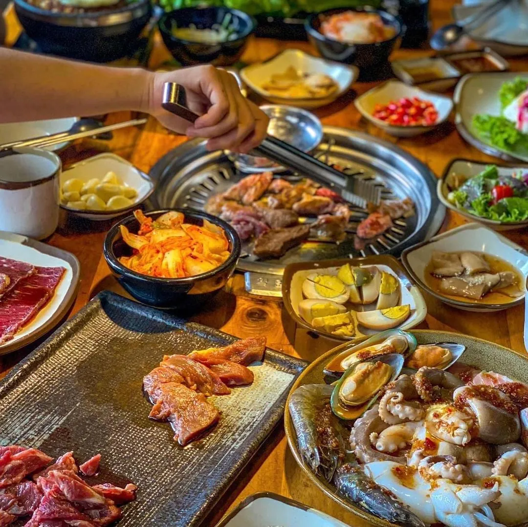gogi house ha noi trai nghiem quan thit nuong quoc dan 2