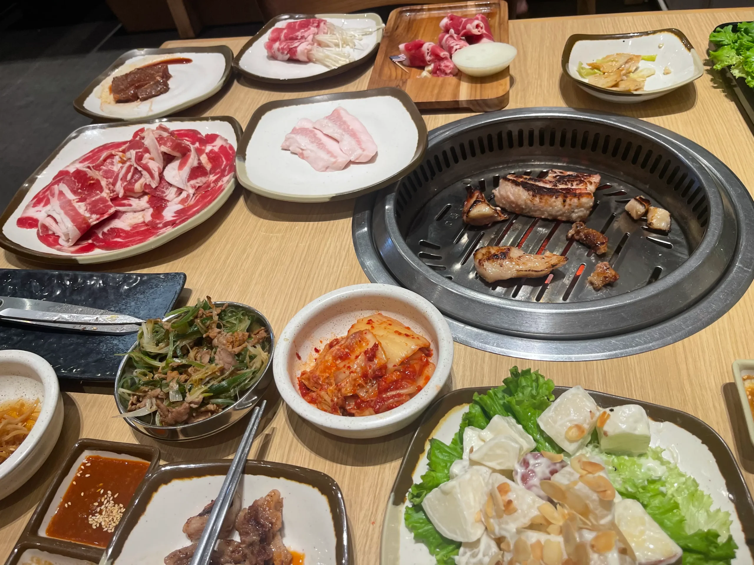 gogi house quan su 2 scaled