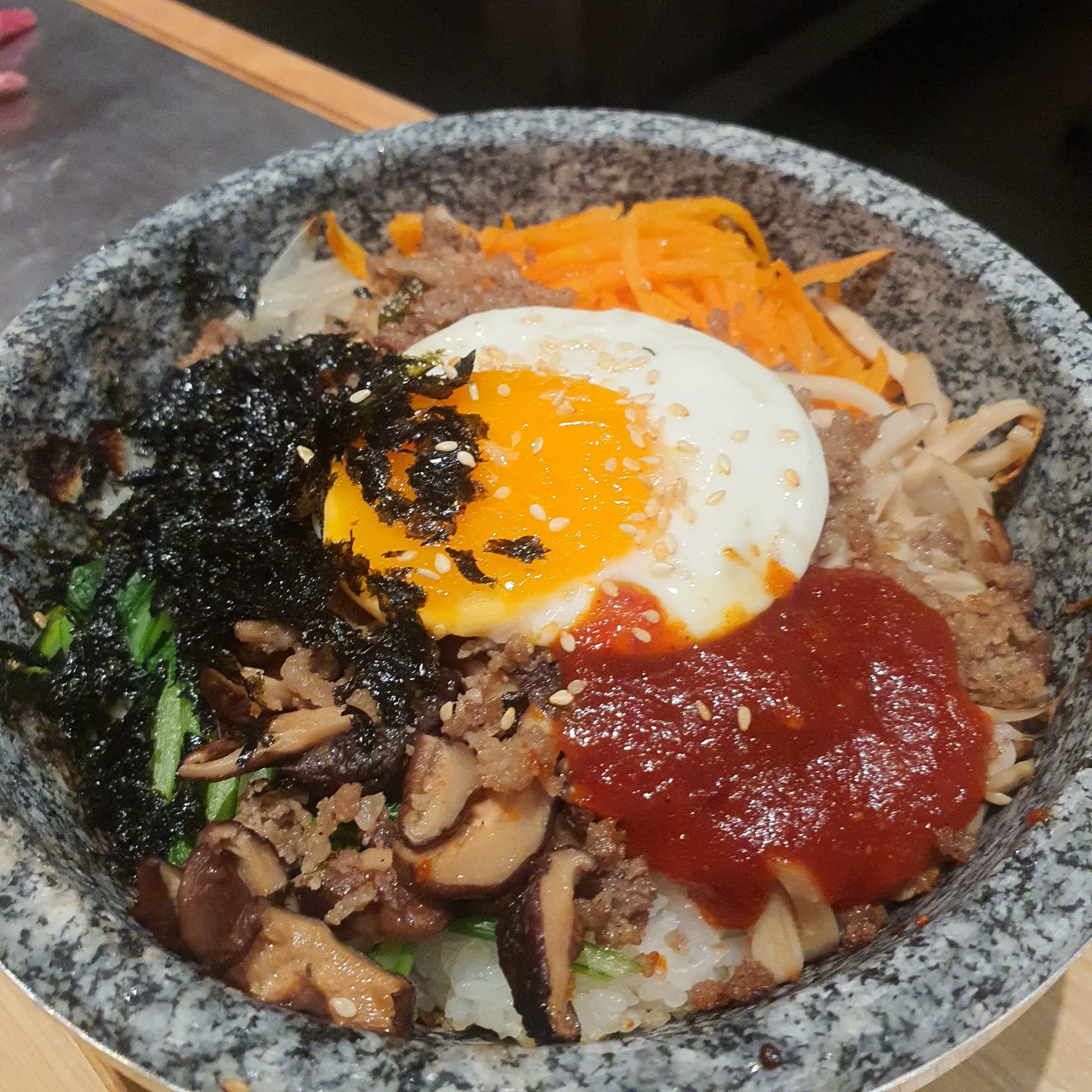 gogi house quan su 4 scaled