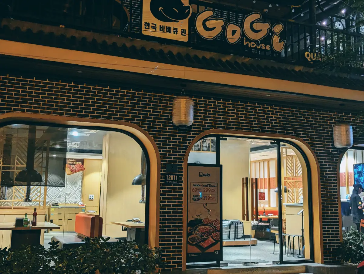 gogi house van quan