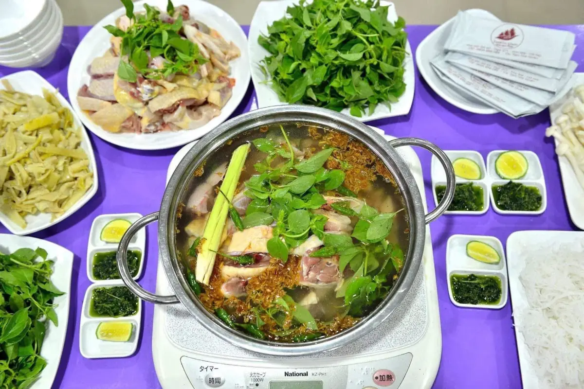 lau ga la e ha noi 4