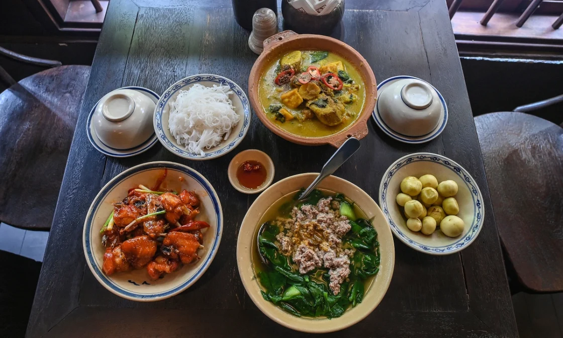 nha hang noi tieng ha noi 1