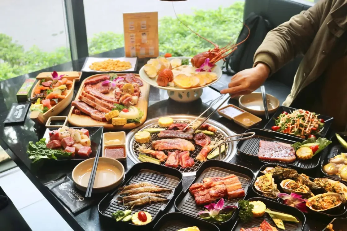 quan buffet le van luong 4