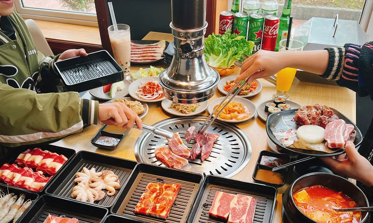 quan buffet le van luong 8